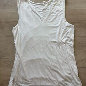 Women's White Sleeveless Top